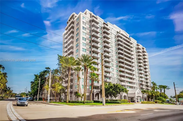 $325,000 | 2665 Southwest 37th Avenue, Unit 201, Miami, FL 33133