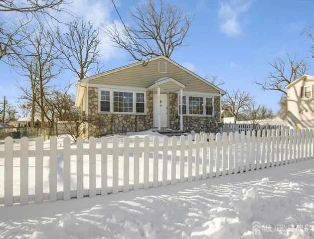 $519,900 | 19 Walker Avenue, Spotswood, NJ 08884