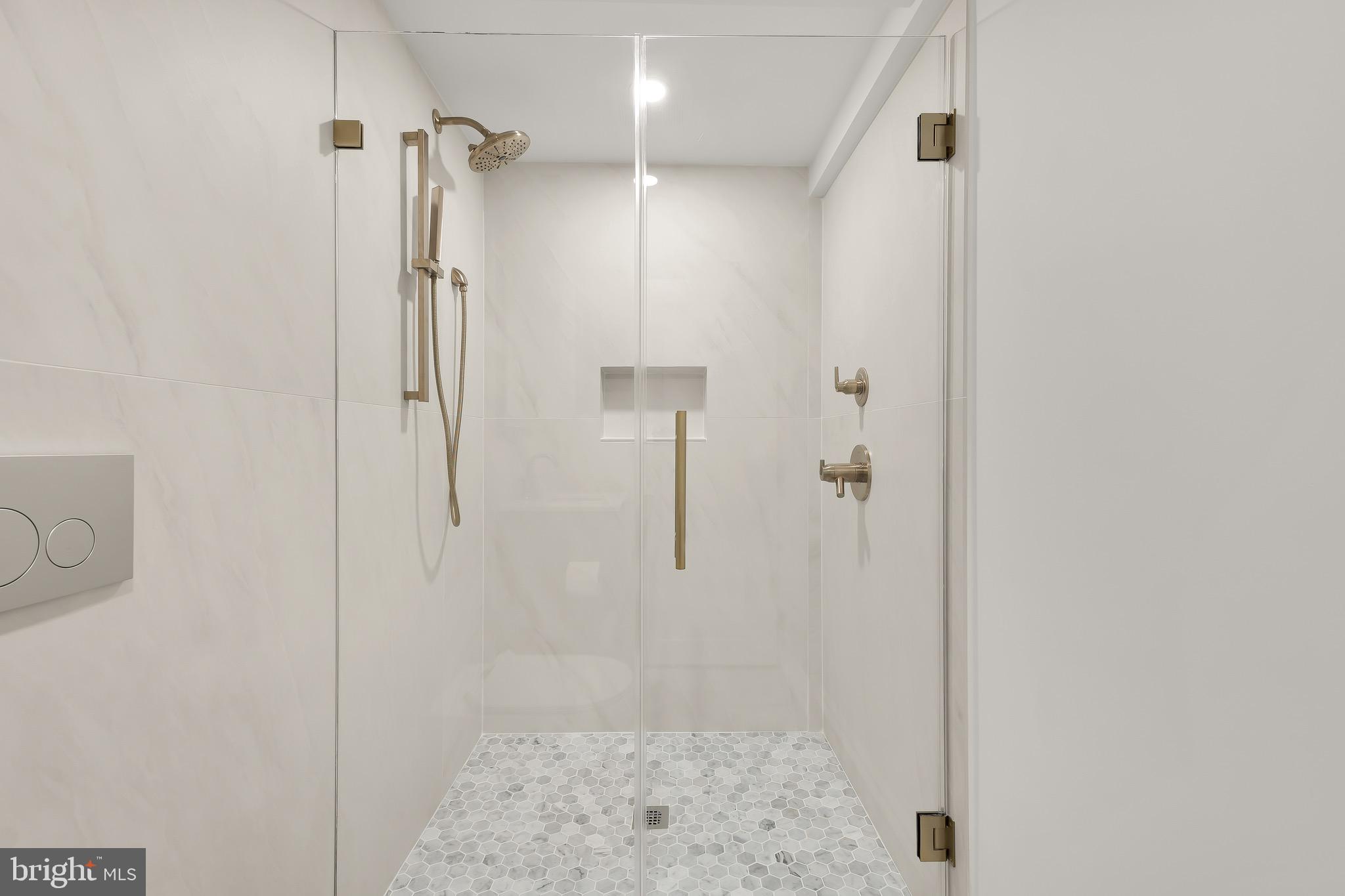3328 N Street Northwest Washington, DC 20007 - Photo 31 of 35 Gallery Image 31
