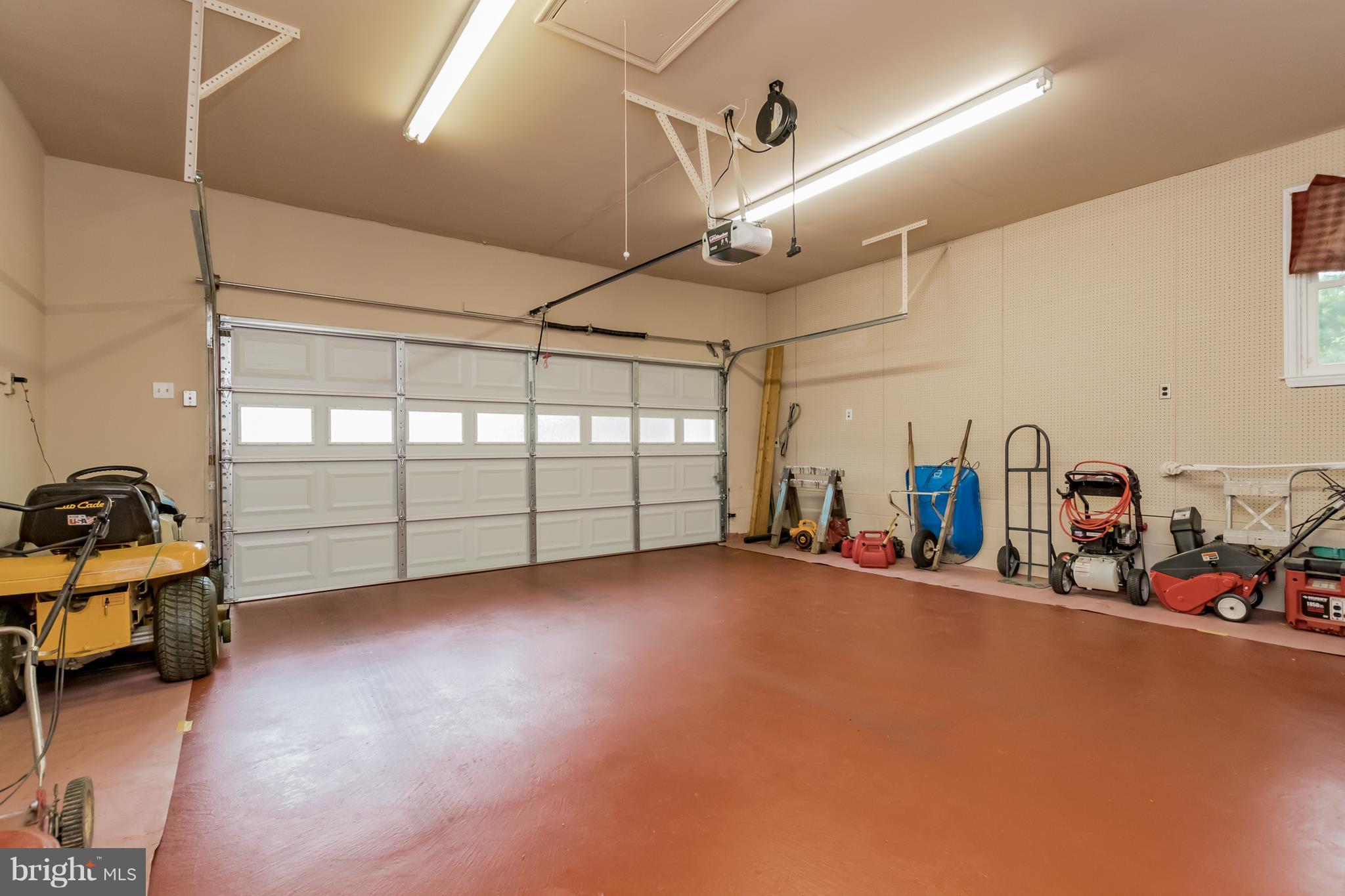 1102 Temfield Road Towson, MD 21286 - Photo 26 of 30 Attached 2 heated car garage