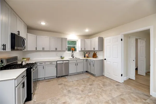 $424,000 | 1413 Hill Street, Grapevine, TX 76051