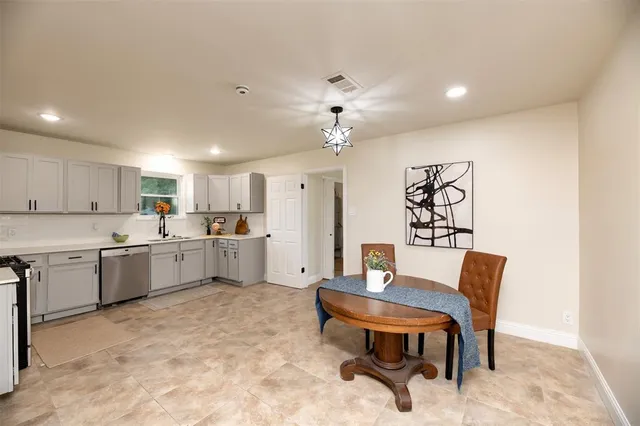 $435,000 | 1413 Hill Street, Grapevine, TX 76051