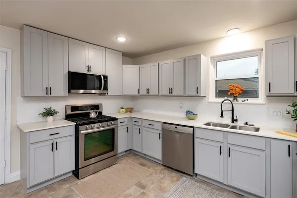$424,000 | 1413 Hill Street, Grapevine, TX 76051
