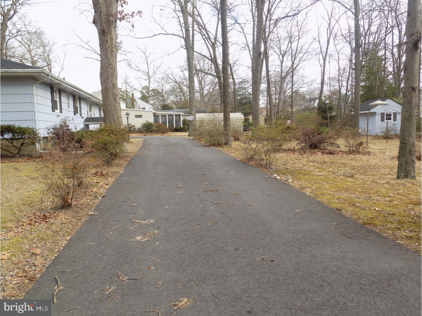 412 Swarthmore Road Glassboro, NJ 08028 - Photo 3 of 13 Driveway