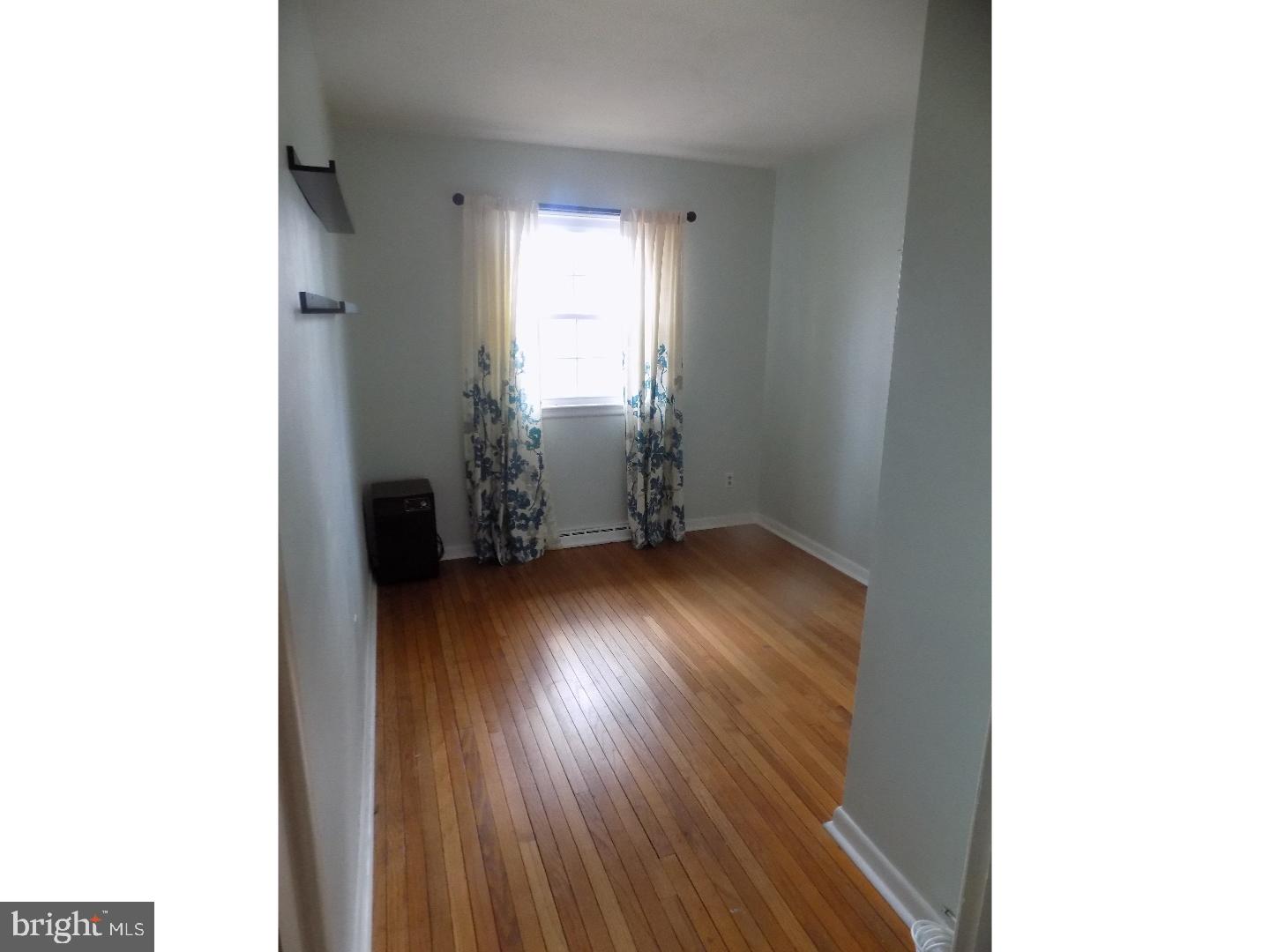 412 Swarthmore Road Glassboro, NJ 08028 - Photo 4 of 13 Den
