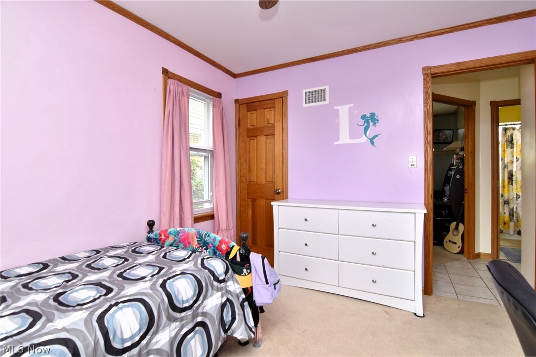12927 Grannis Road Cleveland, OH 44125 - Photo 13 of 35 Gallery Image 13