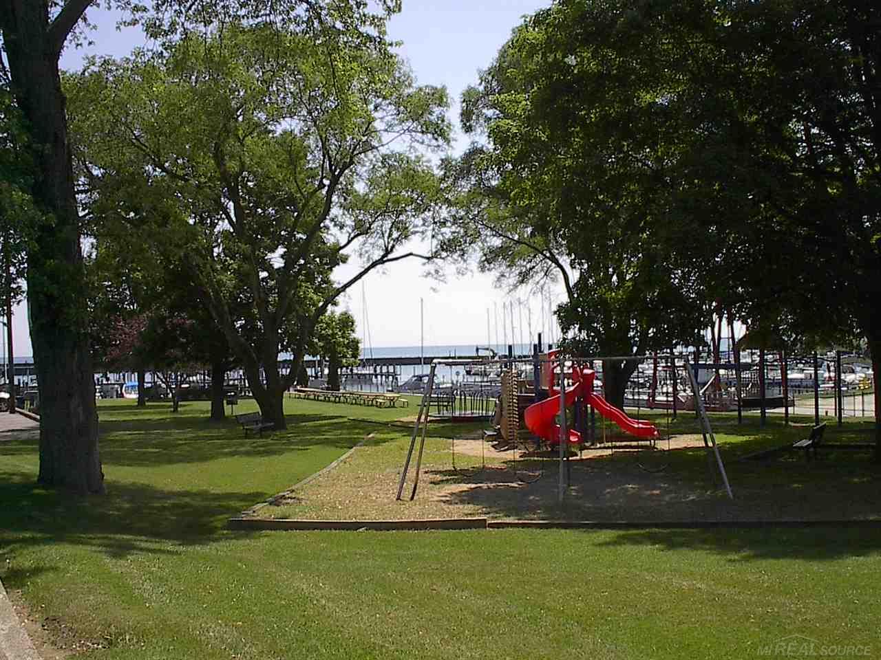 161 North Ridge Street Port Sanilac, MI 48469 - Photo 24 of 27 31274781-23.JPG