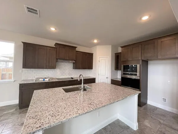 $2,900 | 18916 Scoria Drive, Pflugerville, TX 78660