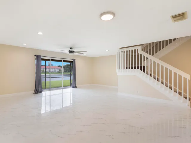 $389,000 | 6219 Eaton Street, West Palm Beach, FL 33411