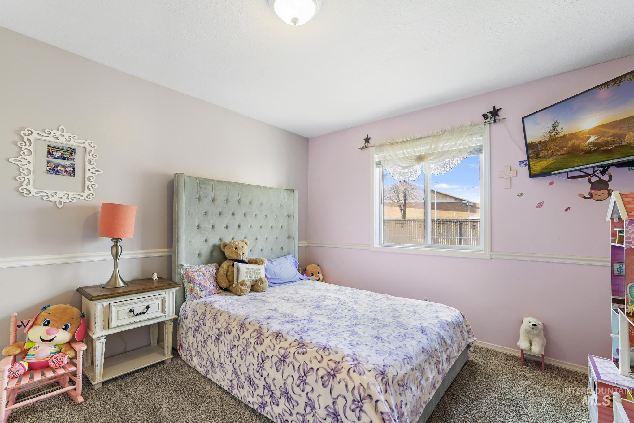 733 Beta Circle Twin Falls, ID 83301 - Photo 17 of 50 View of carpeted bedroom