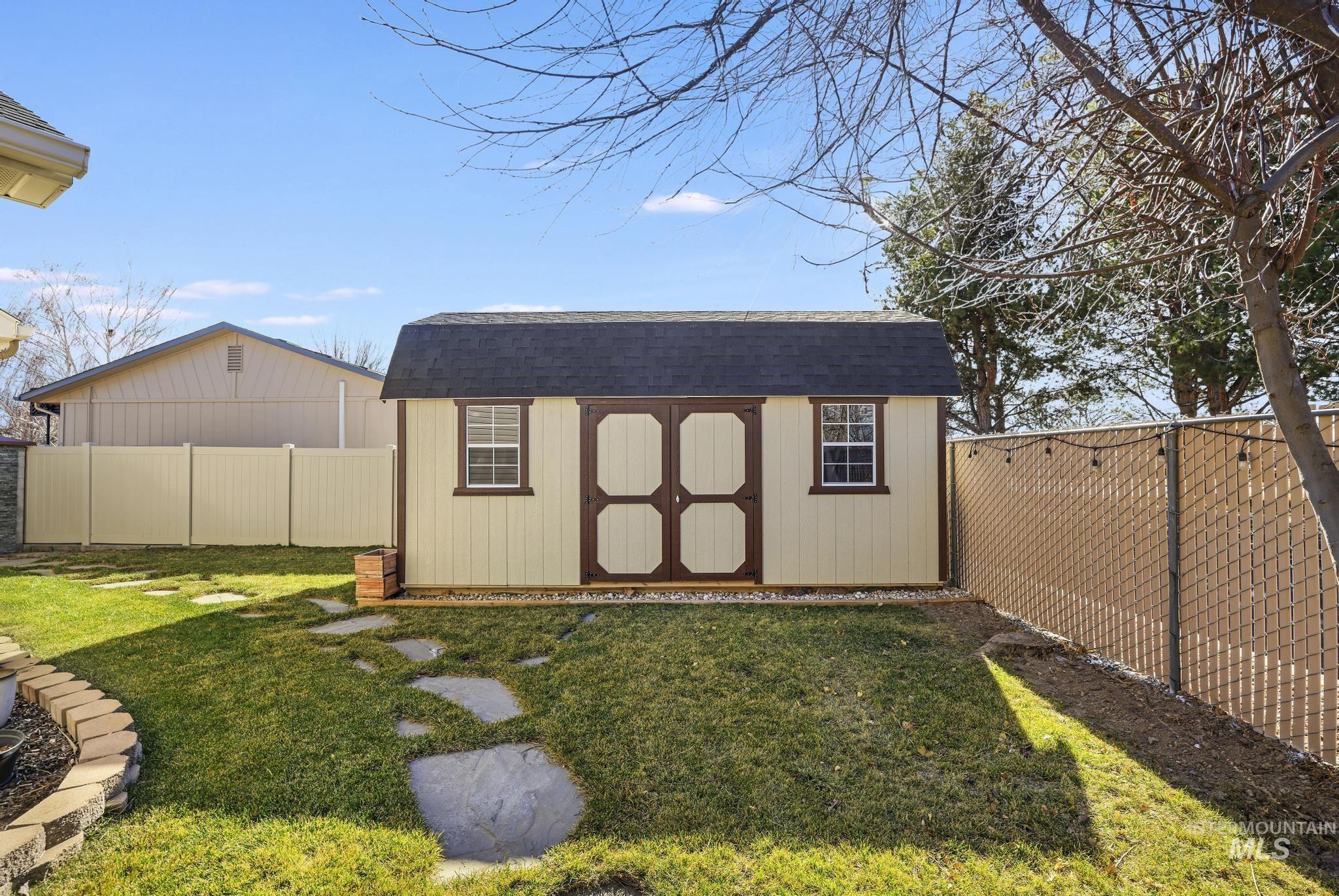 733 Beta Circle Twin Falls, ID 83301 - Photo 39 of 50 View of shed with a fenced backyard