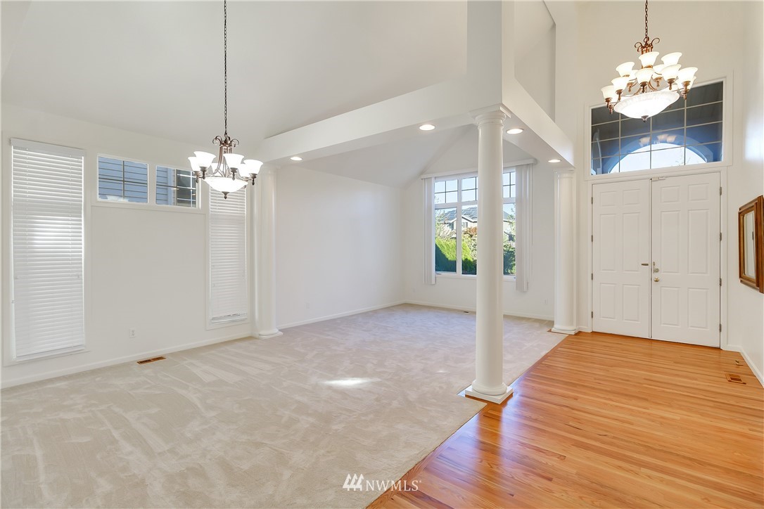 3820 209th Place Southeast Bothell, WA 98021 - Photo 2 of 31