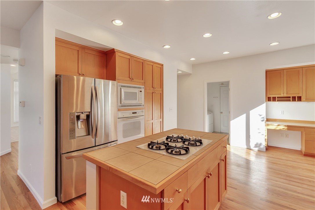 3820 209th Place Southeast Bothell, WA 98021 - Photo 11 of 31