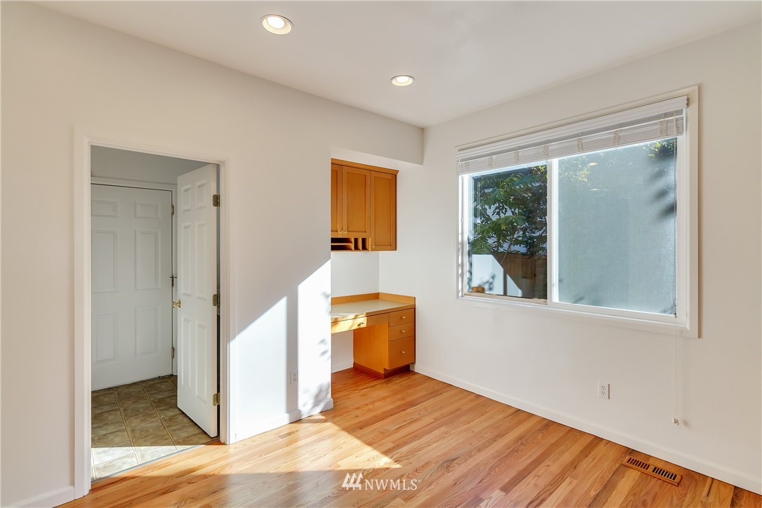 3820 209th Place Southeast Bothell, WA 98021 - Photo 12 of 31