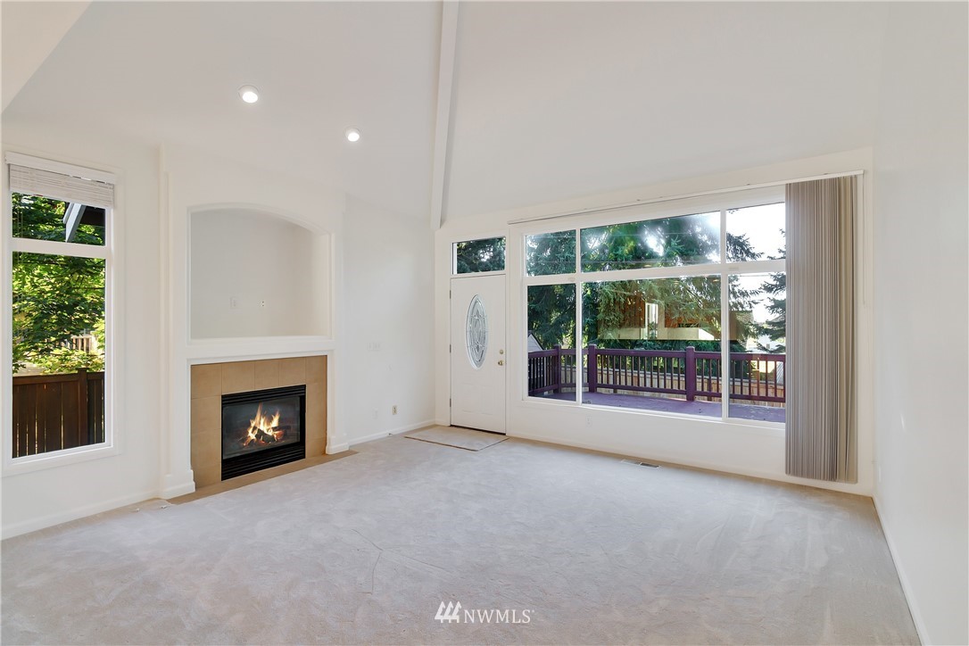 3820 209th Place Southeast Bothell, WA 98021 - Photo 5 of 31