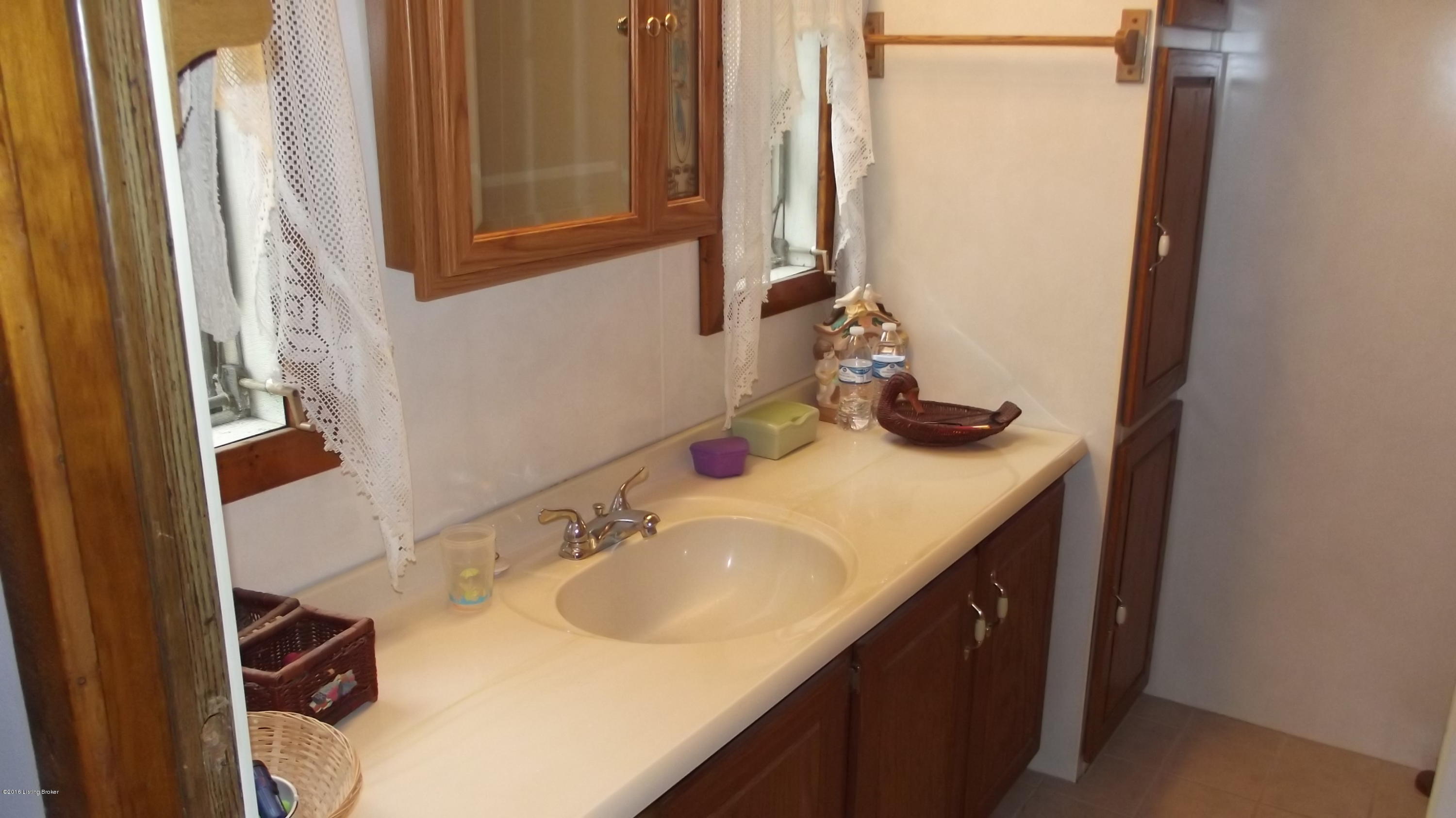 3194 Flat Rock Road New Castle, KY 40050 - Photo 18 of 45 DSCF5954