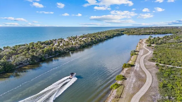 $369,500 | 2701 Shamrock Drive, Venice, FL 34293