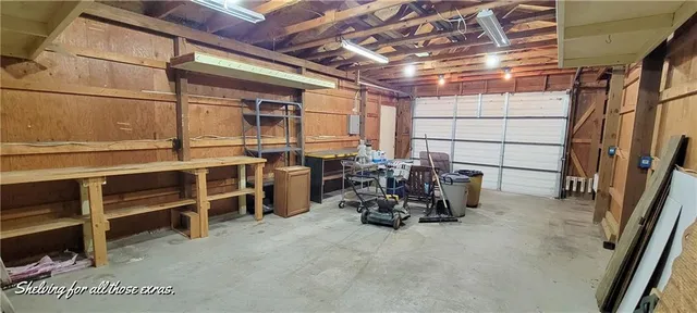 $229,900 | 18594 Mimosa Drive, Warsaw, MO 65355