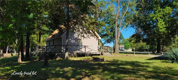 $229,900 | 18594 Mimosa Drive, Warsaw, MO 65355