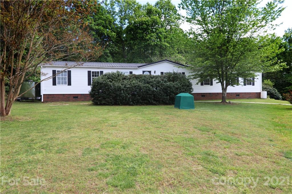 255 Cornwall Road Harmony, NC 28634 - Photo 2 of 40 Gallery Image 2