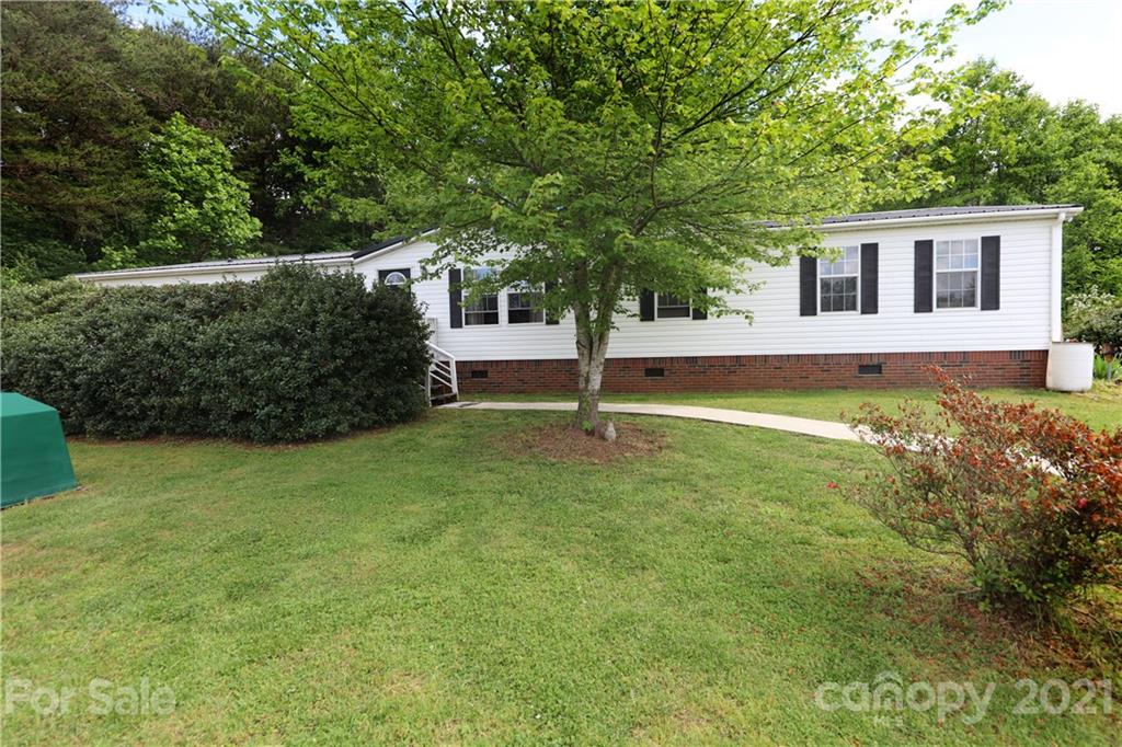 255 Cornwall Road Harmony, NC 28634 - Photo 3 of 40 Gallery Image 3