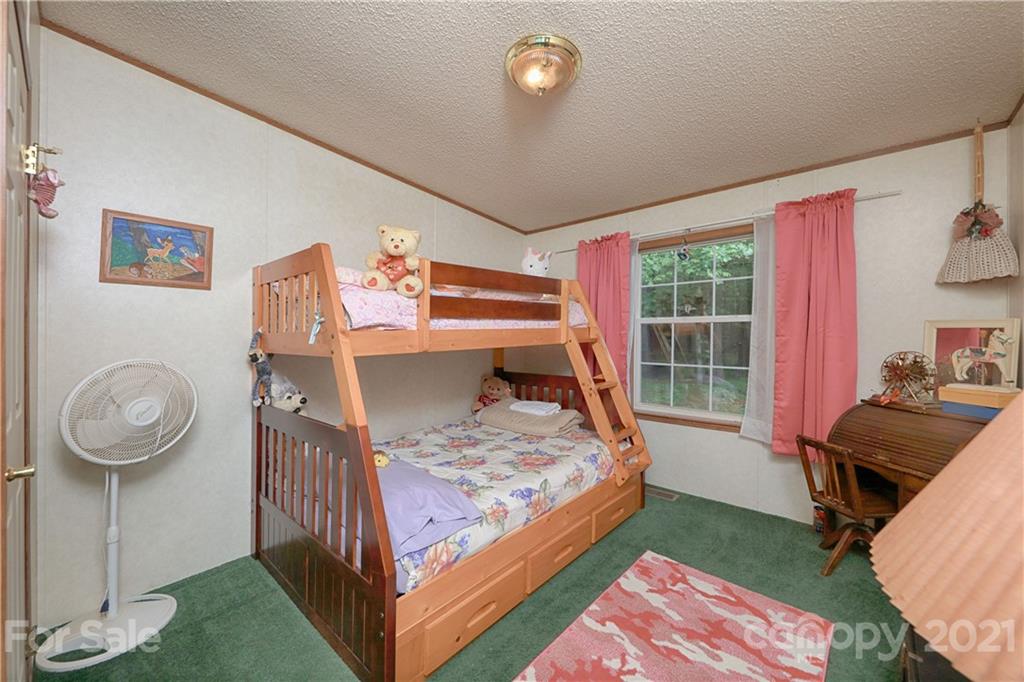 255 Cornwall Road Harmony, NC 28634 - Photo 24 of 40 Gallery Image 24