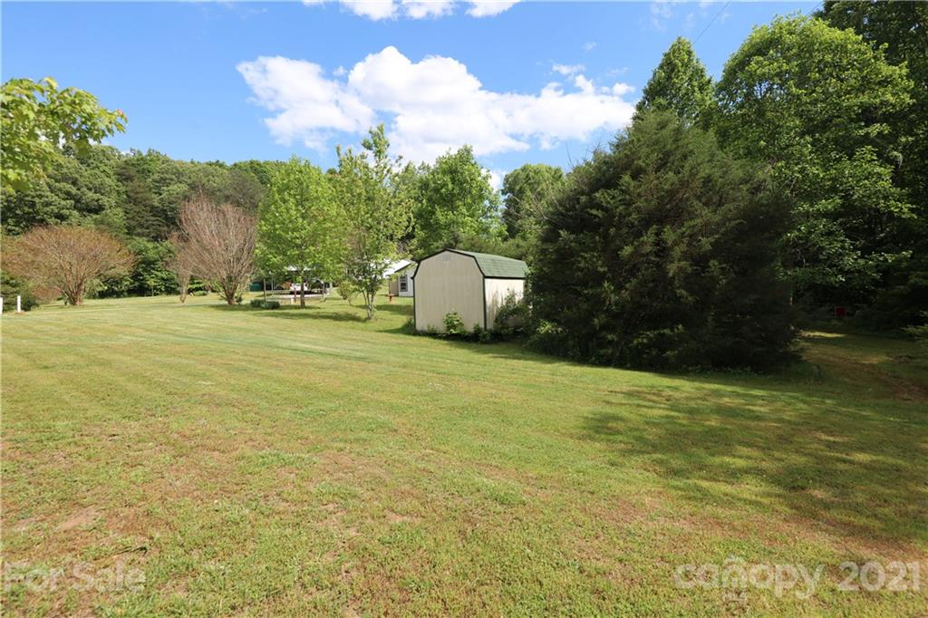 255 Cornwall Road Harmony, NC 28634 - Photo 31 of 40 Gallery Image 31