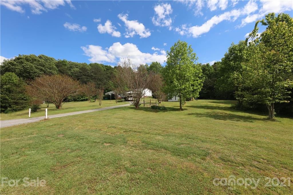 255 Cornwall Road Harmony, NC 28634 - Photo 33 of 40 Gallery Image 33