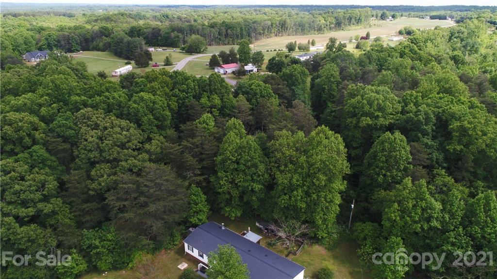 255 Cornwall Road Harmony, NC 28634 - Photo 36 of 40 Gallery Image 36
