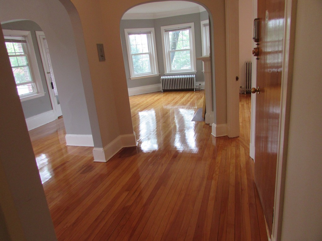 19 Hamilton Road, Unit 5 Brookline, MA 02446 - Photo 7 of 14