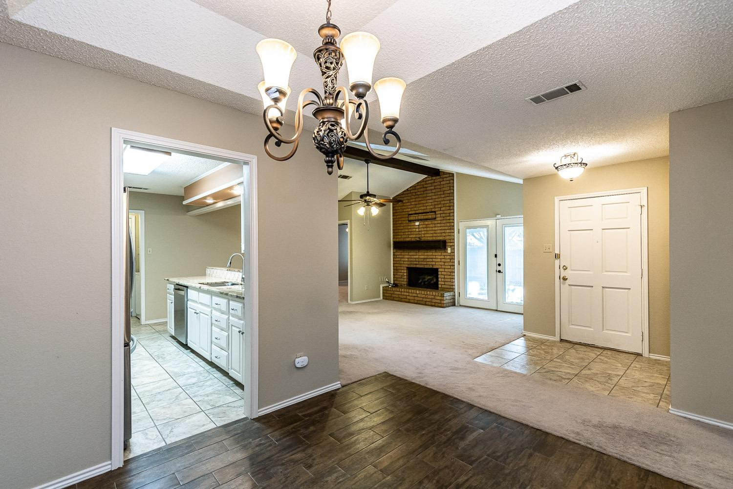 3202 66th Street, Unit A Lubbock, TX 79413 - Photo 11 of 37 Photo 11