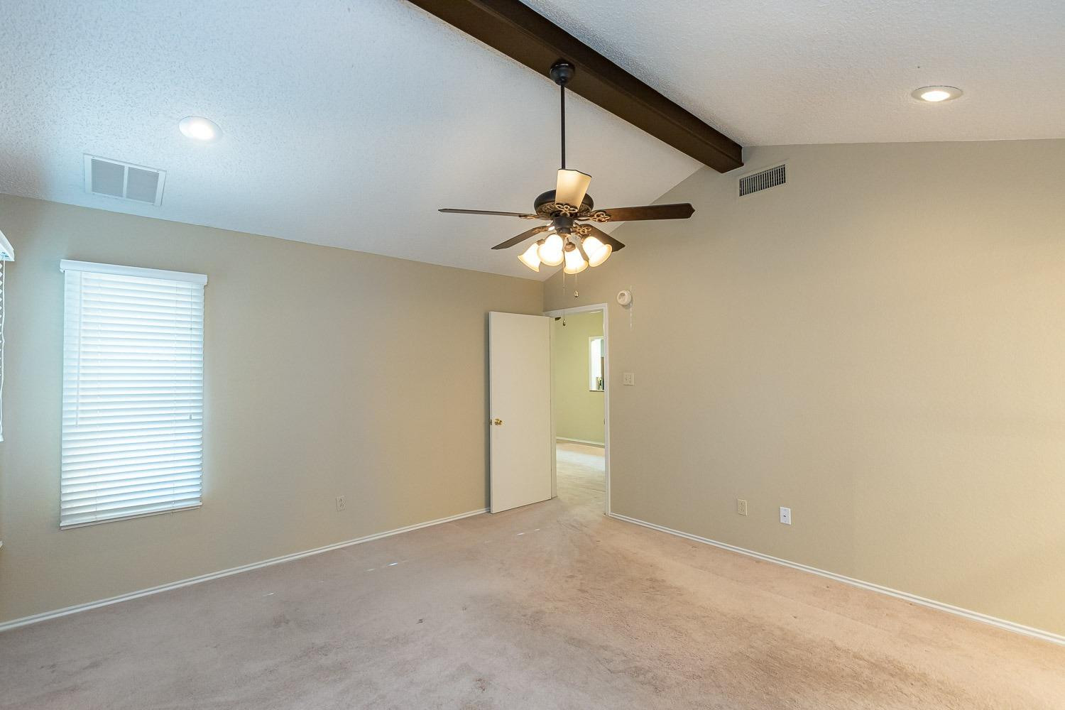 3202 66th Street, Unit A Lubbock, TX 79413 - Photo 18 of 37 Photo 18