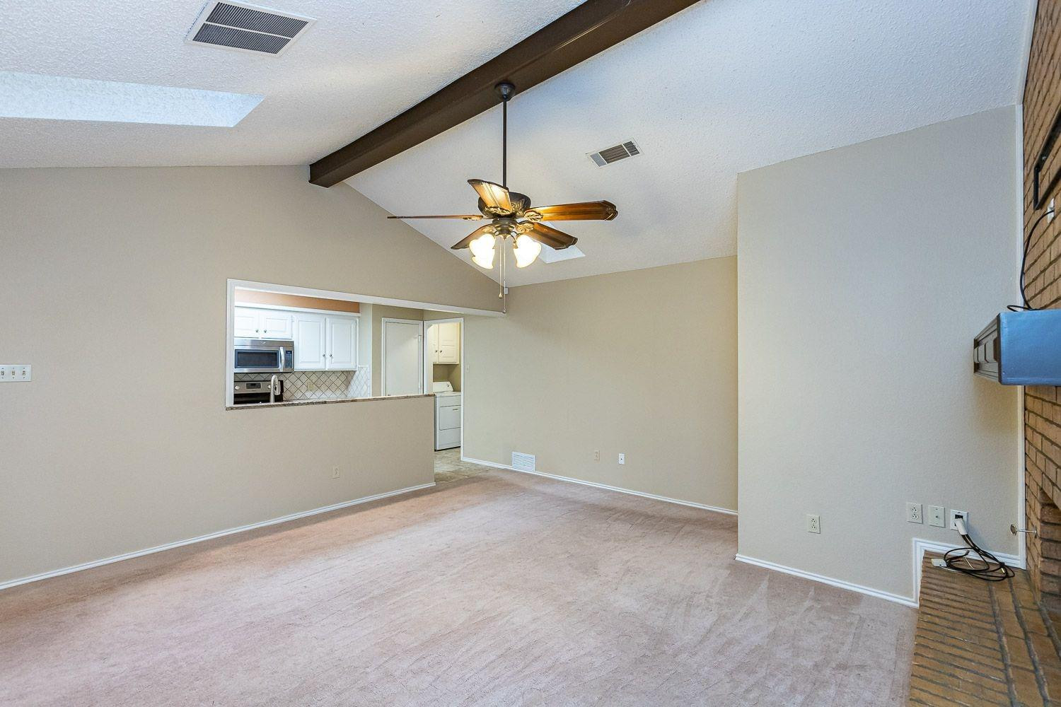3202 66th Street, Unit A Lubbock, TX 79413 - Photo 7 of 37 Photo 7
