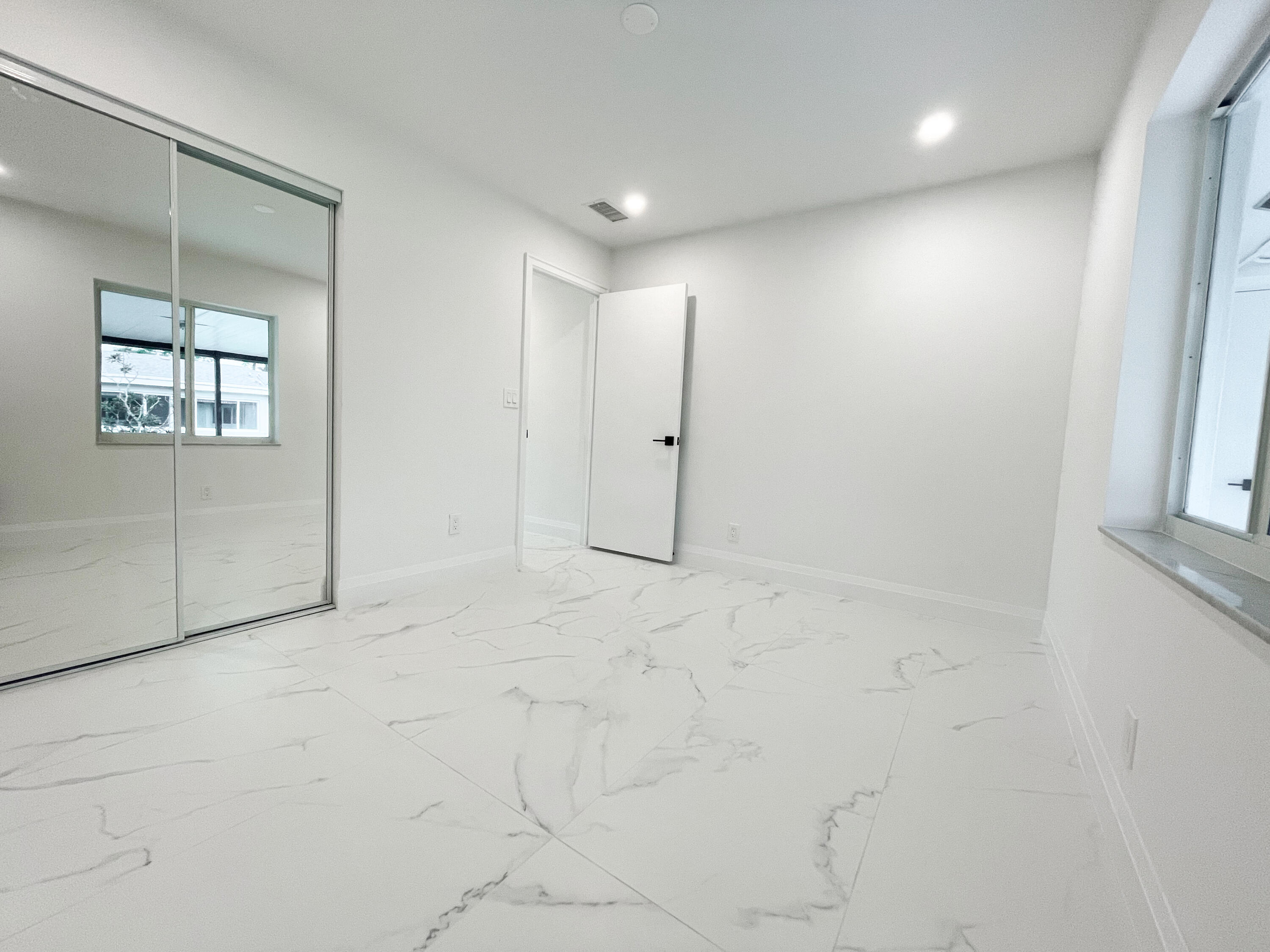 19446 Colorado Circle Boca Raton, FL 33434 - Photo 17 of 45 Bedroom 2
