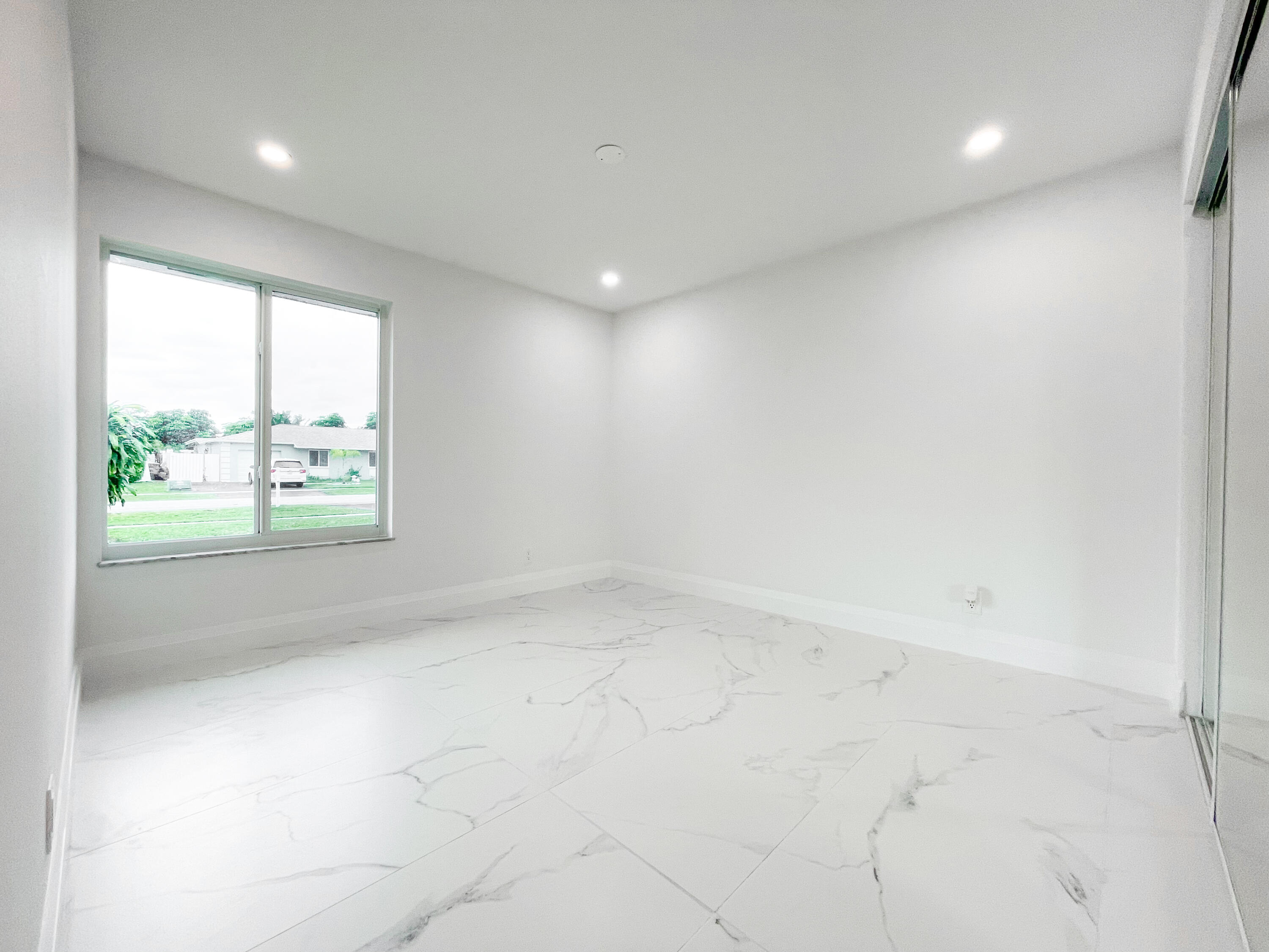19446 Colorado Circle Boca Raton, FL 33434 - Photo 26 of 45 Bedroom 4
