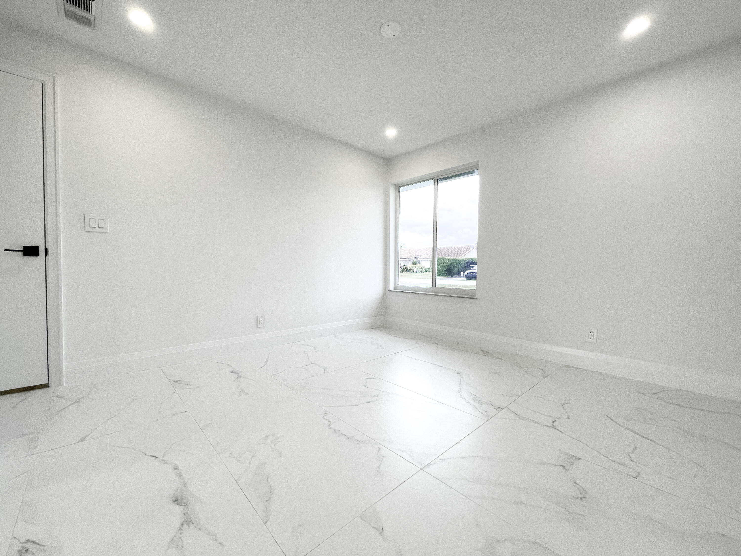 19446 Colorado Circle Boca Raton, FL 33434 - Photo 27 of 45 Bedroom 4