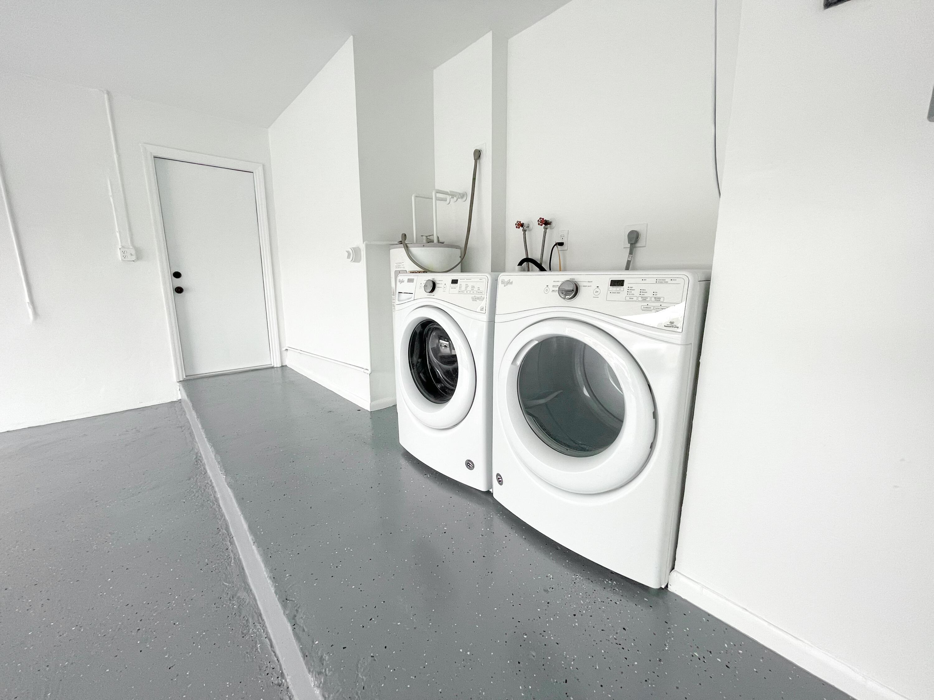 19446 Colorado Circle Boca Raton, FL 33434 - Photo 43 of 45 Washer/Dryer
