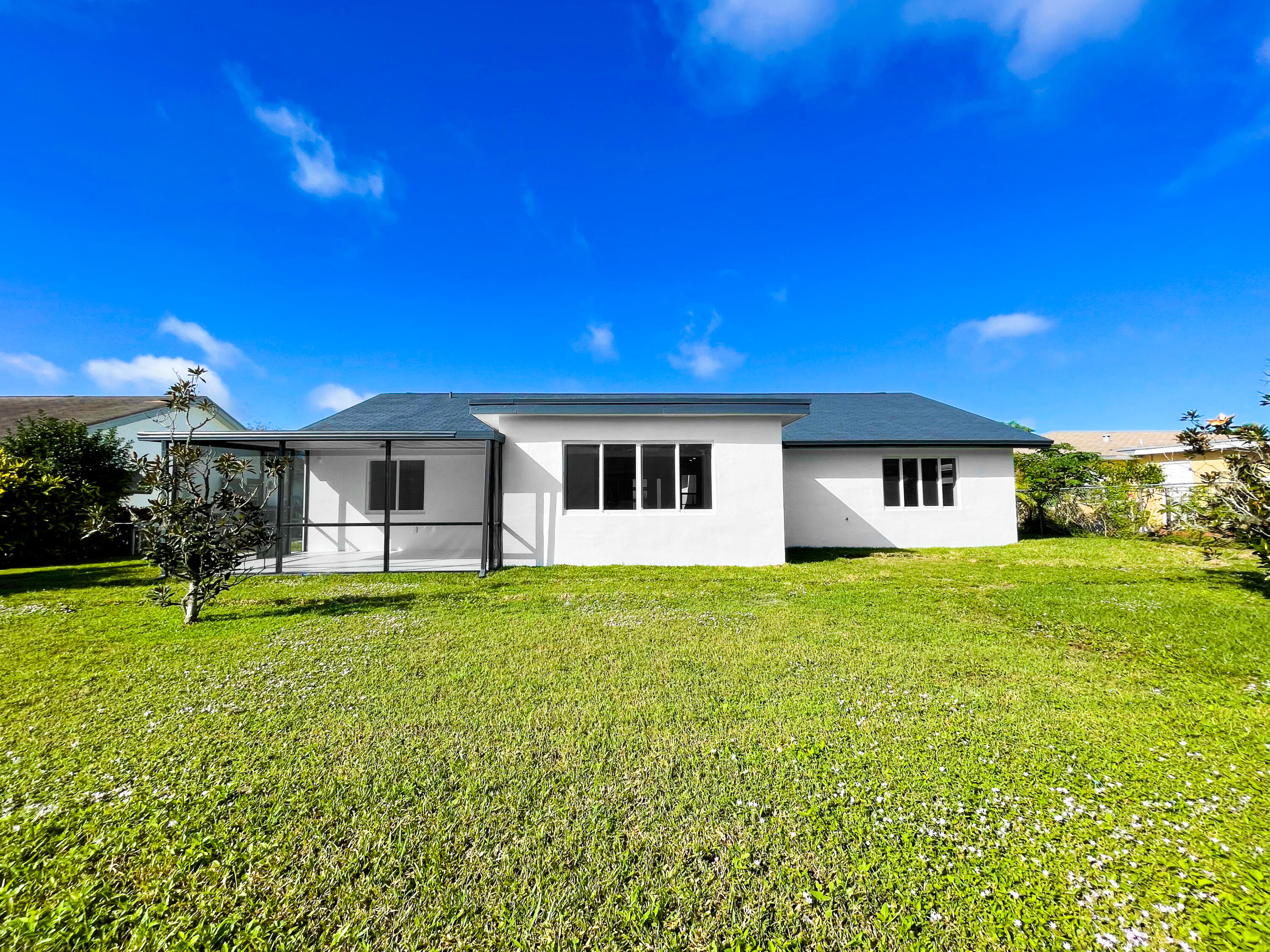 19446 Colorado Circle Boca Raton, FL 33434 - Photo 45 of 45 Backyard