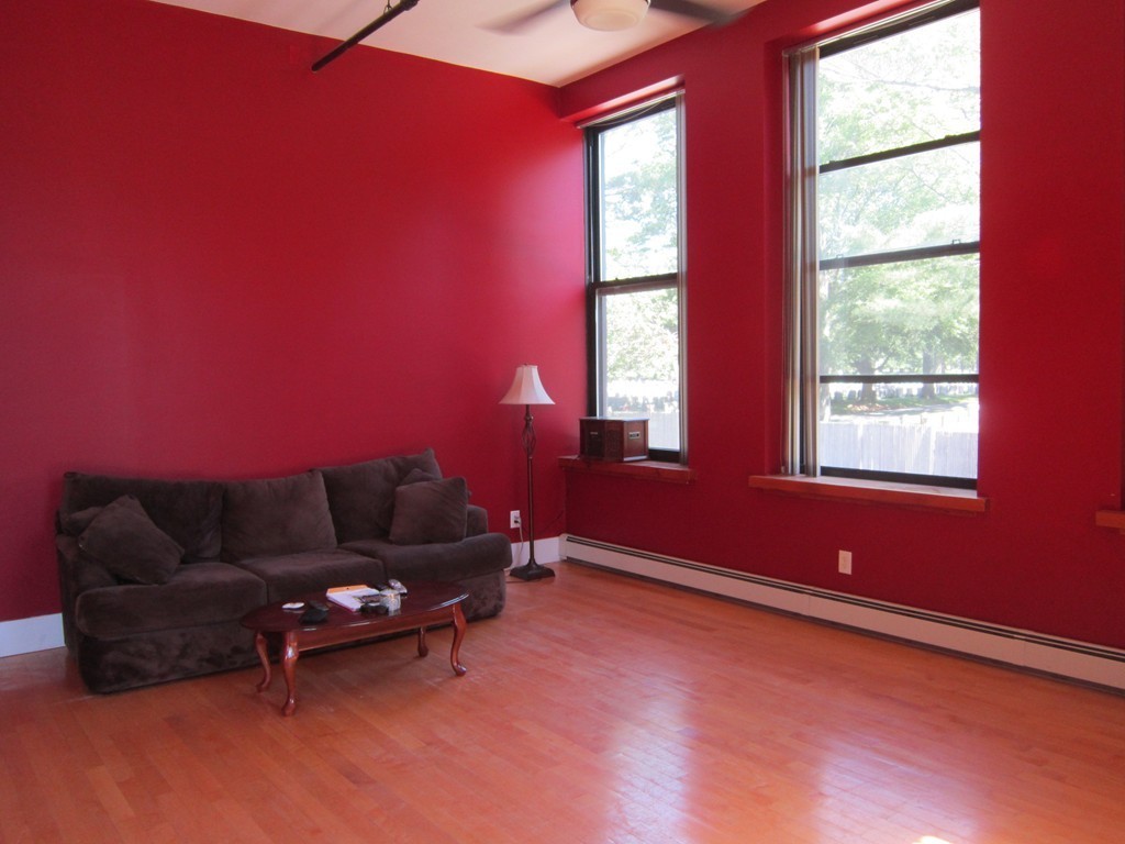 160 Playstead Road, Unit 2 Medford, MA 02155 - Photo 2 of 10 Gallery Image 2