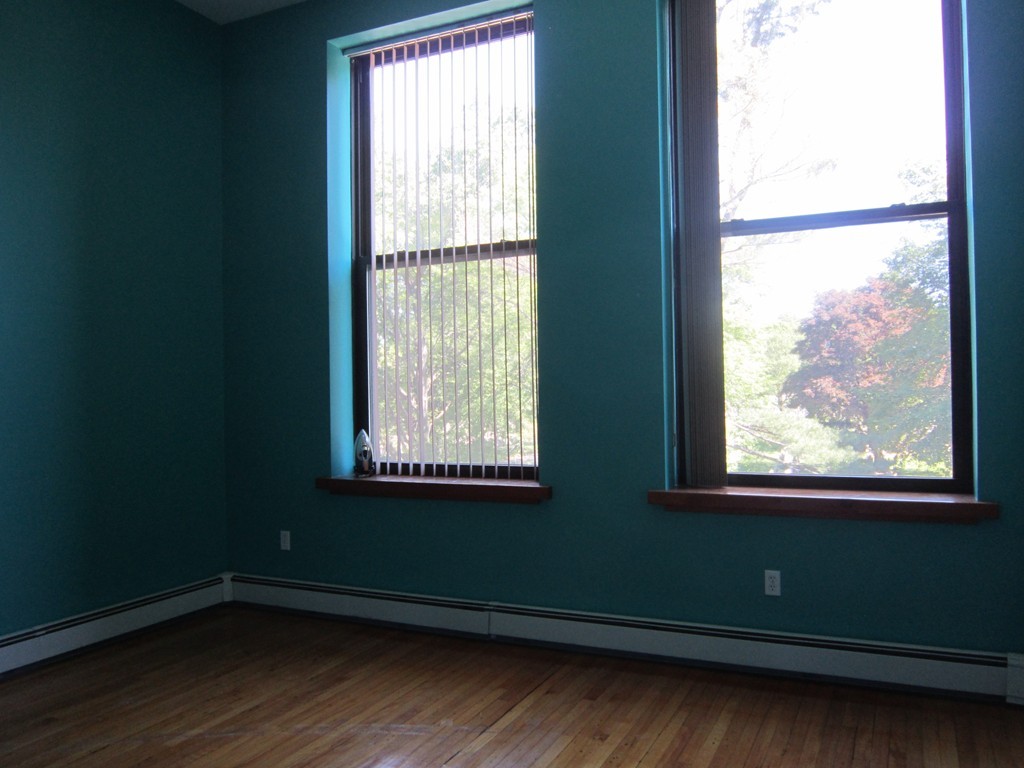 160 Playstead Road, Unit 2 Medford, MA 02155 - Photo 7 of 10 Gallery Image 7