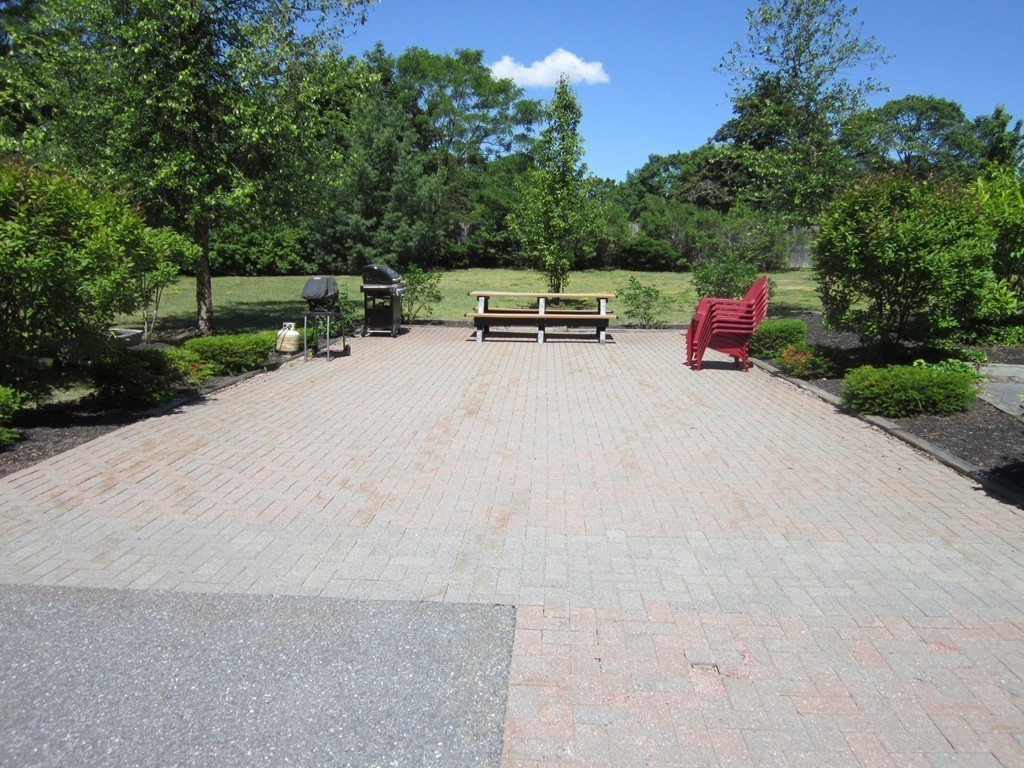 160 Playstead Road, Unit 2 Medford, MA 02155 - Photo 10 of 10 Gallery Image 10