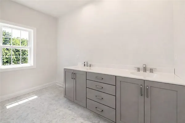 $769,900 | 7 John Maries Way, Ogden, NY 14624