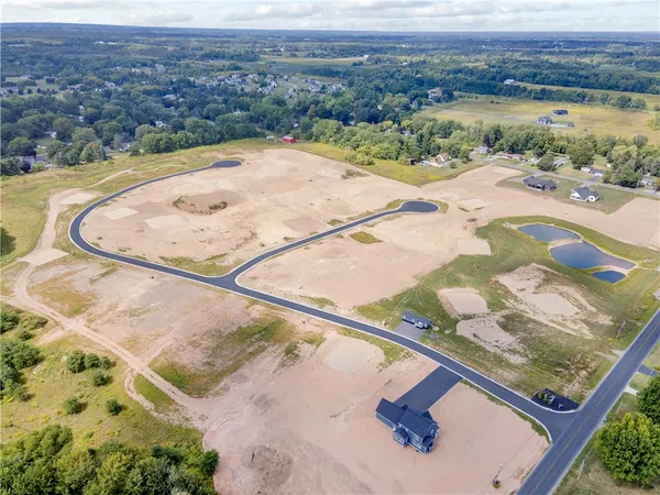 $769,900 | 7 John Maries Way, Ogden, NY 14624