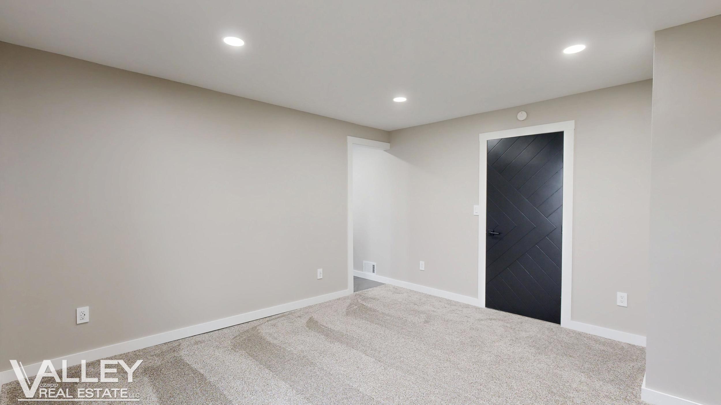 175 West Washington Road Freeland, MI 48623 - Photo 44 of 65