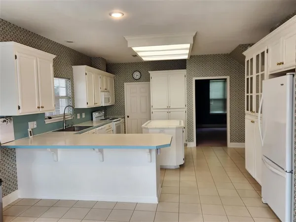$389,000 | 4215 West Jevon Lane, Lake Charles, LA 70605