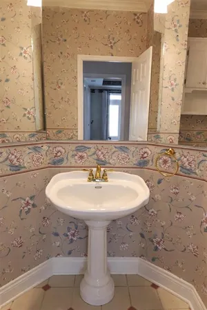 $389,000 | 4215 West Jevon Lane, Lake Charles, LA 70605