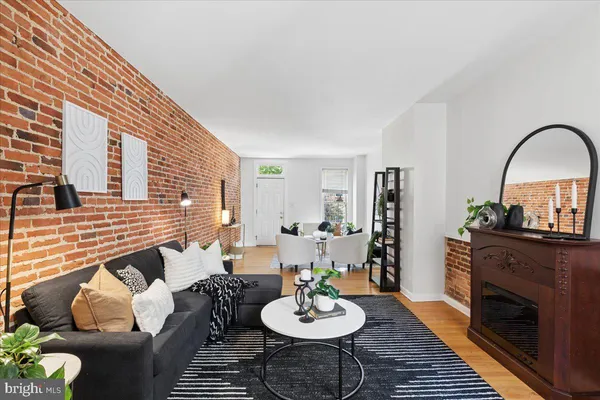 $348,999 | 1119 Battery Avenue, Baltimore, MD 21230