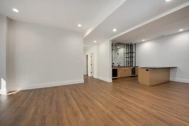 $2,499,999 | 809 Lenox Road, Glenview, IL 60025