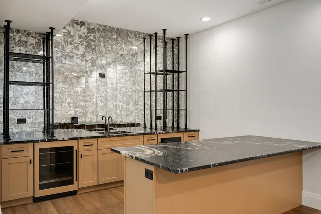 $2,499,999 | 809 Lenox Road, Glenview, IL 60025