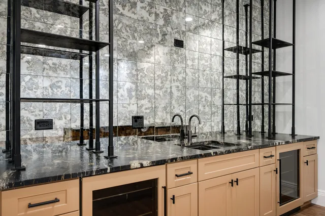 $2,499,999 | 809 Lenox Road, Glenview, IL 60025